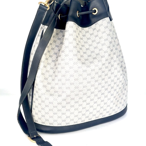 Gucci Handbags - Gucci - Bucket Bag